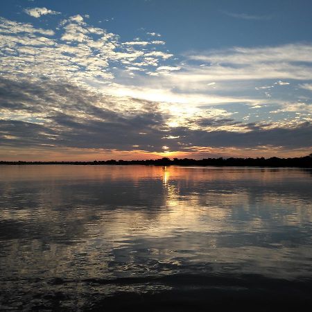 Caprivi Houseboat Safari Lodge Katima Mulilo Bagian luar foto