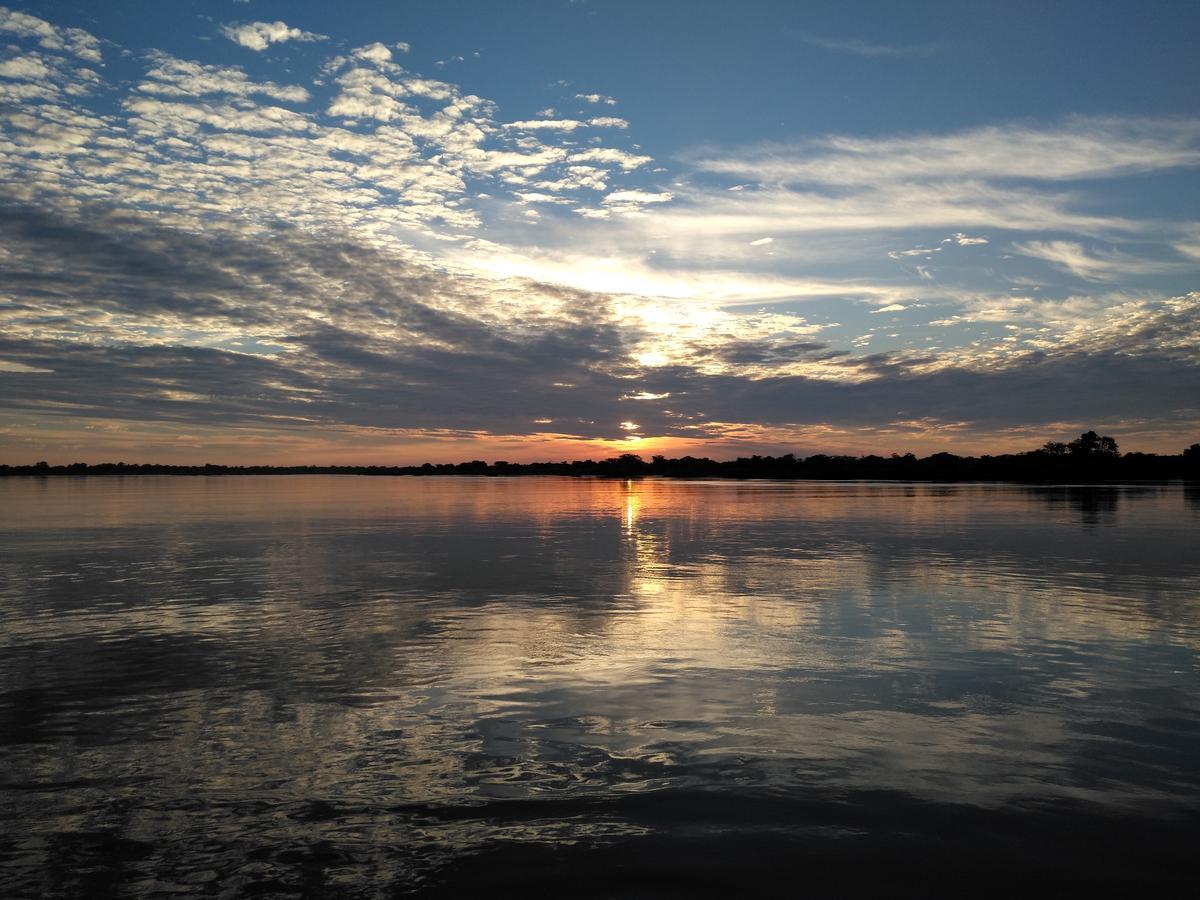 Caprivi Houseboat Safari Lodge Katima Mulilo Bagian luar foto